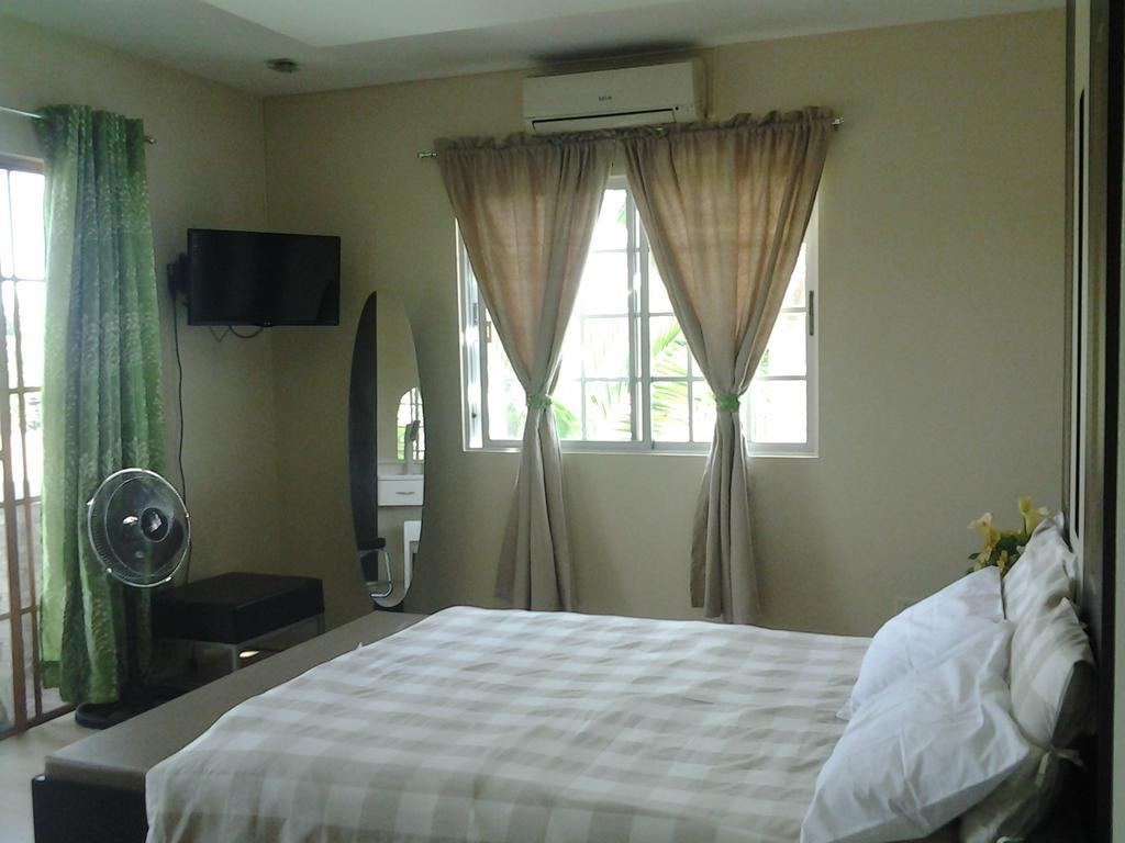 Sir Nico Pensión y Resort Pulilan Habitación foto